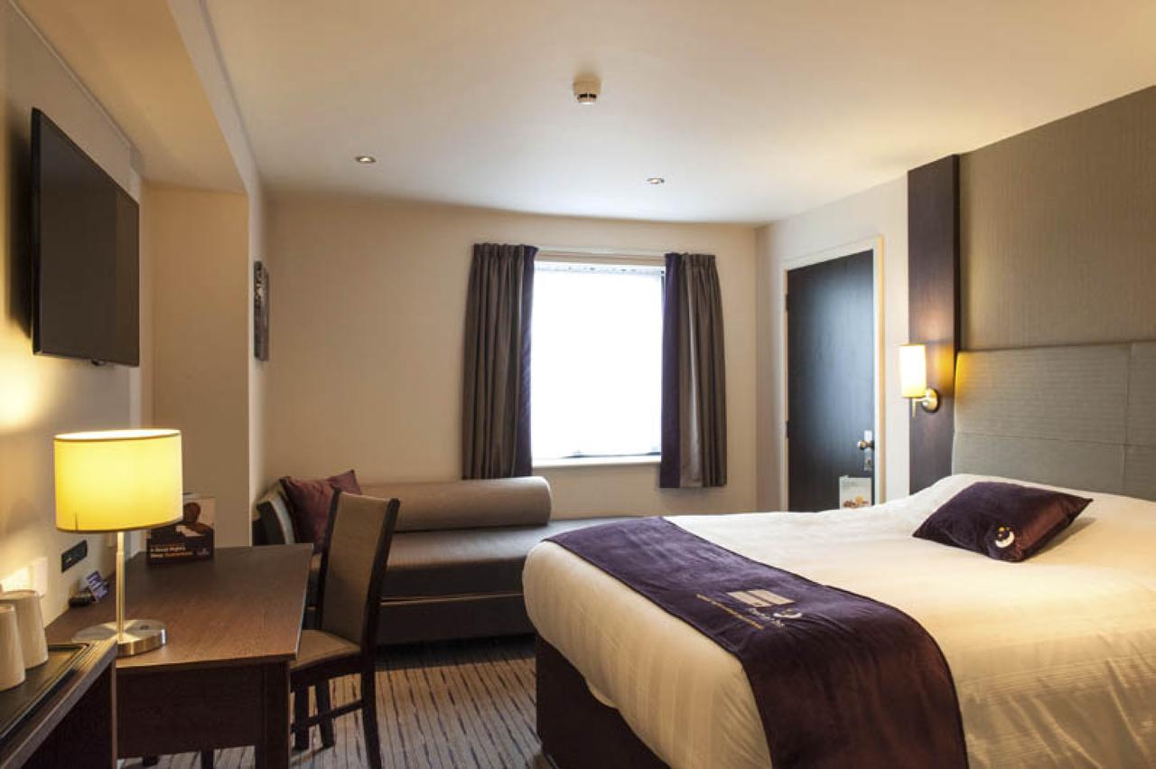 Premier Inn London Clapham Dış mekan fotoğraf